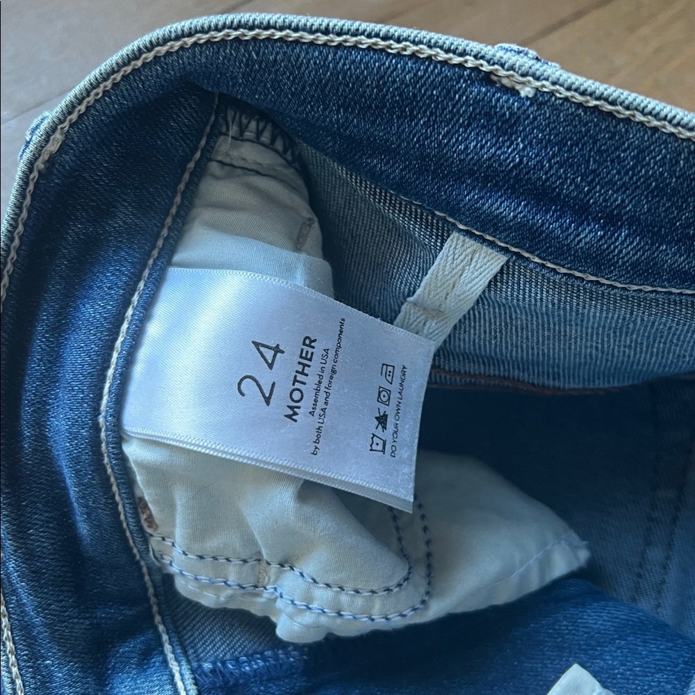 MOTHER DENIM Hustler Ankle Fray Satisfaction Guaranteed - Picture 5 of 7